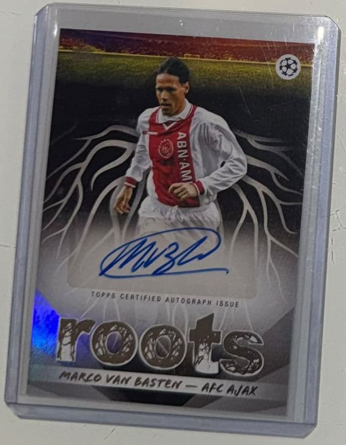 Topps UEFA Champions League Roots Autograph #RA-MVB Marco van Basten Auto