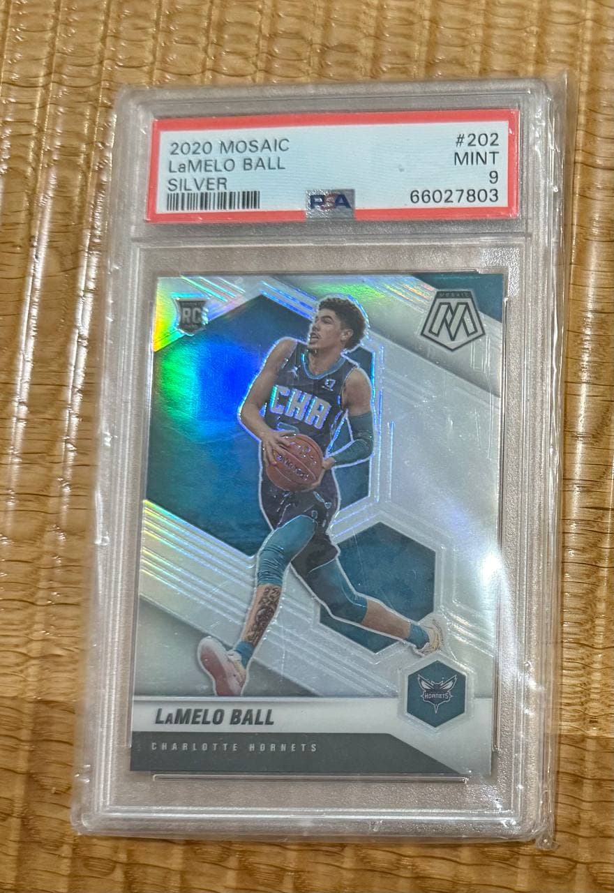 2020 Panini Mosaic Silver Prizm #202 LaMelo Ball Rookie Card (RC)